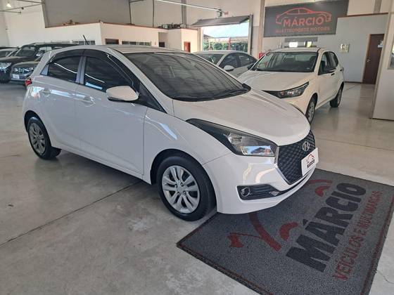 HYUNDAI HB20 1.0 COMFORT 12V FLEX 4P MANUAL